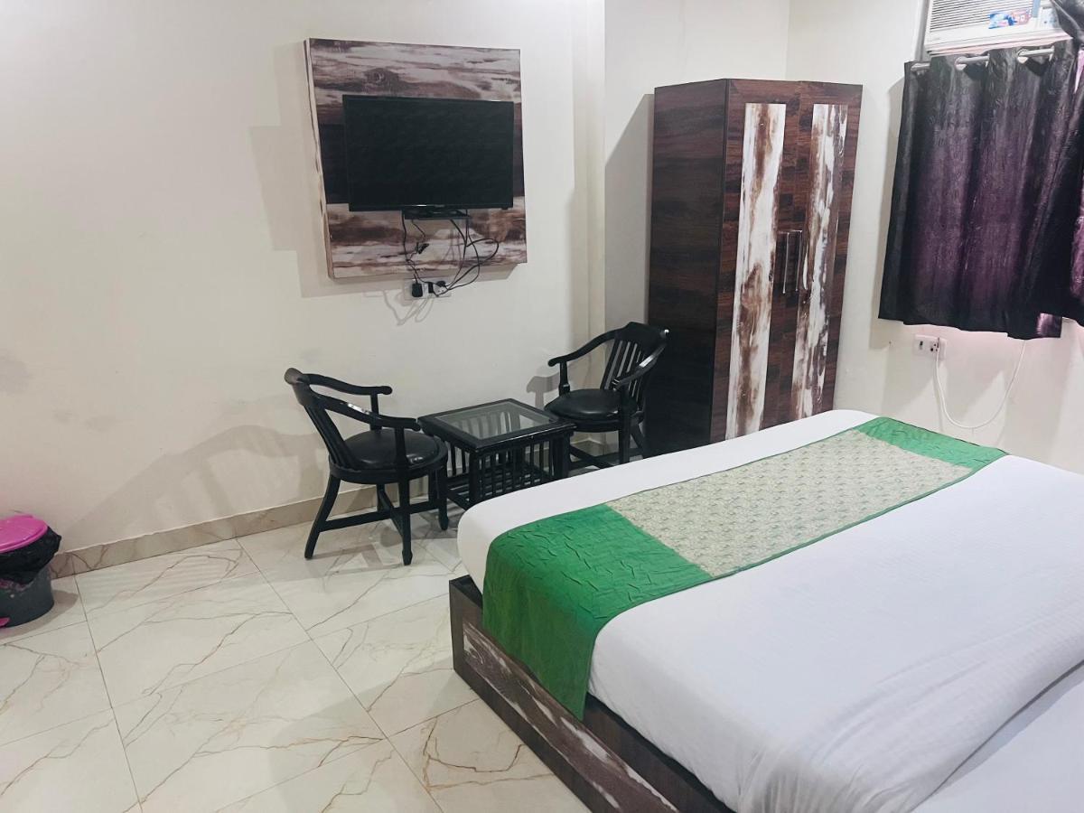 Hotel Cozy Cave Delhi Aiport New Delhi Exterior photo